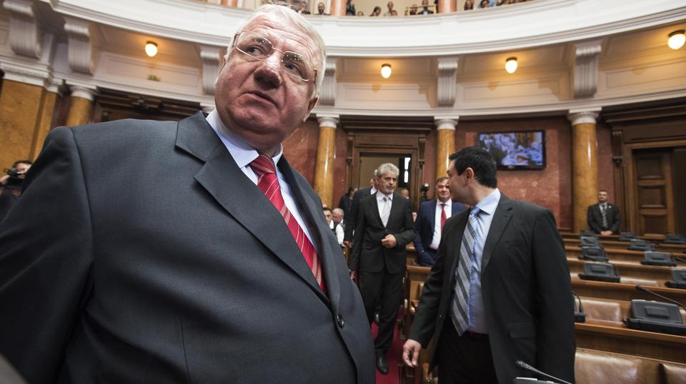 Šešelj és a szögesdrót dicsérete