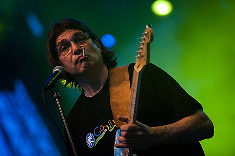 <span class="entry-title-primary">Rambo hat parancsolata (VIDEÓVAL)</span> <span class="entry-subtitle">„A demokrácia a felelőtlen távolmaradók kezében van”</span>