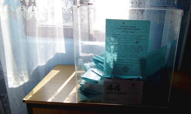 Felébredtek a polgárok, egy óra alatt szinte duplázódott a részvétel