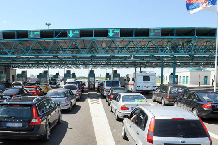 Felfüggesztik a szisztematikus határellenőrzést