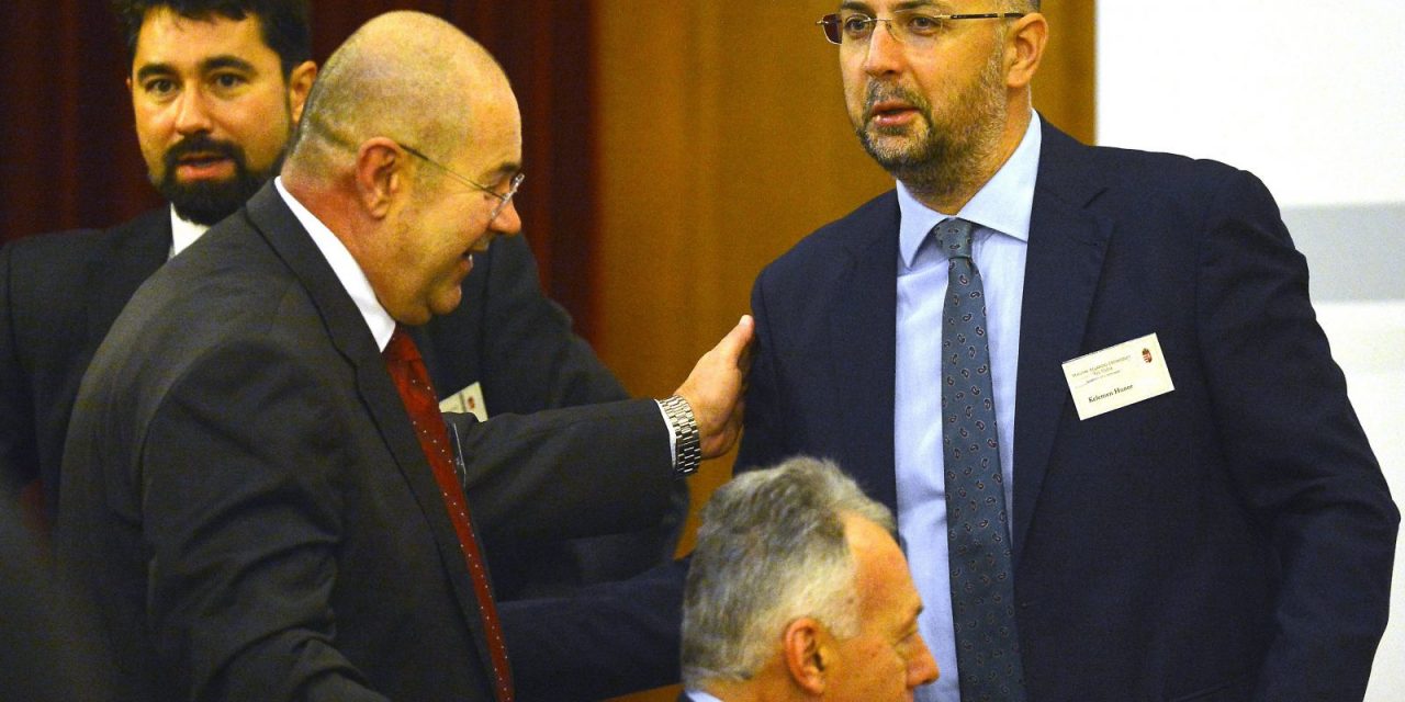 „Az RMDSZ ugyanolyan mélyre süllyedt, mint a VMSZ!”