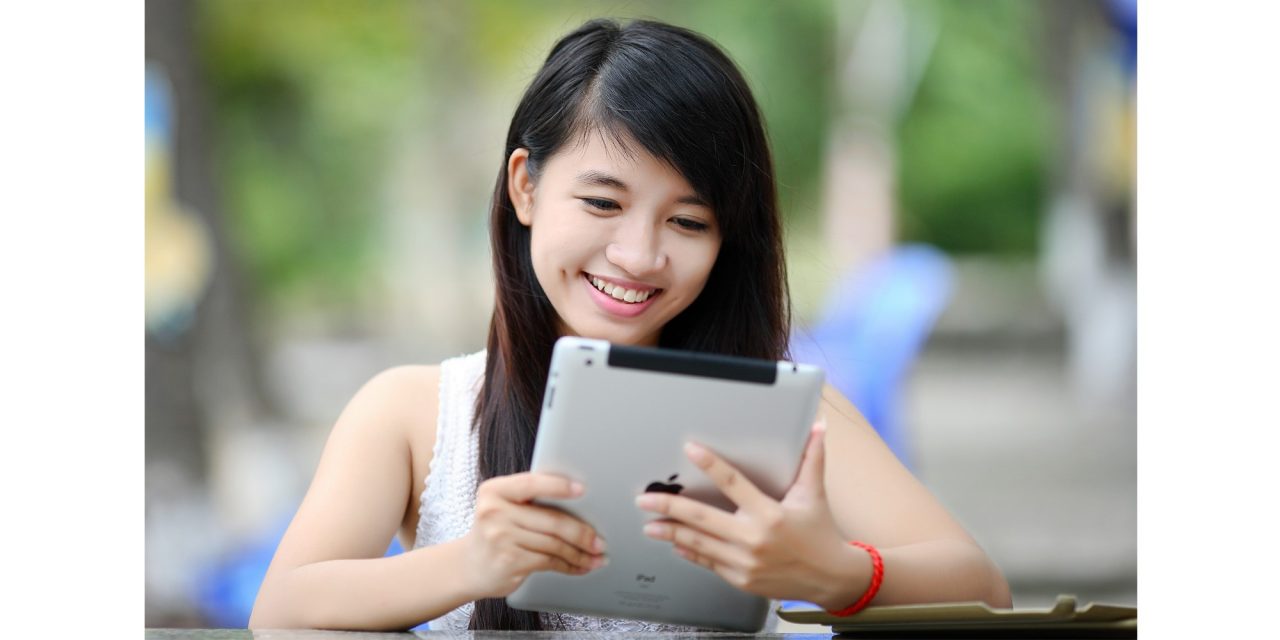 <span class="entry-title-primary">Microsoft alkalmazott ne hívjon vacsorára olyan vendéget, mint Steve Jobs</span> <span class="entry-subtitle">2010. április 3-án került forgalomba az iPad. Az első napon 300 000 darab kelt el belőle. Azóta pedig még 338 millió</span>