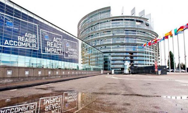 Janković kedden és szerdán Brüsszelben