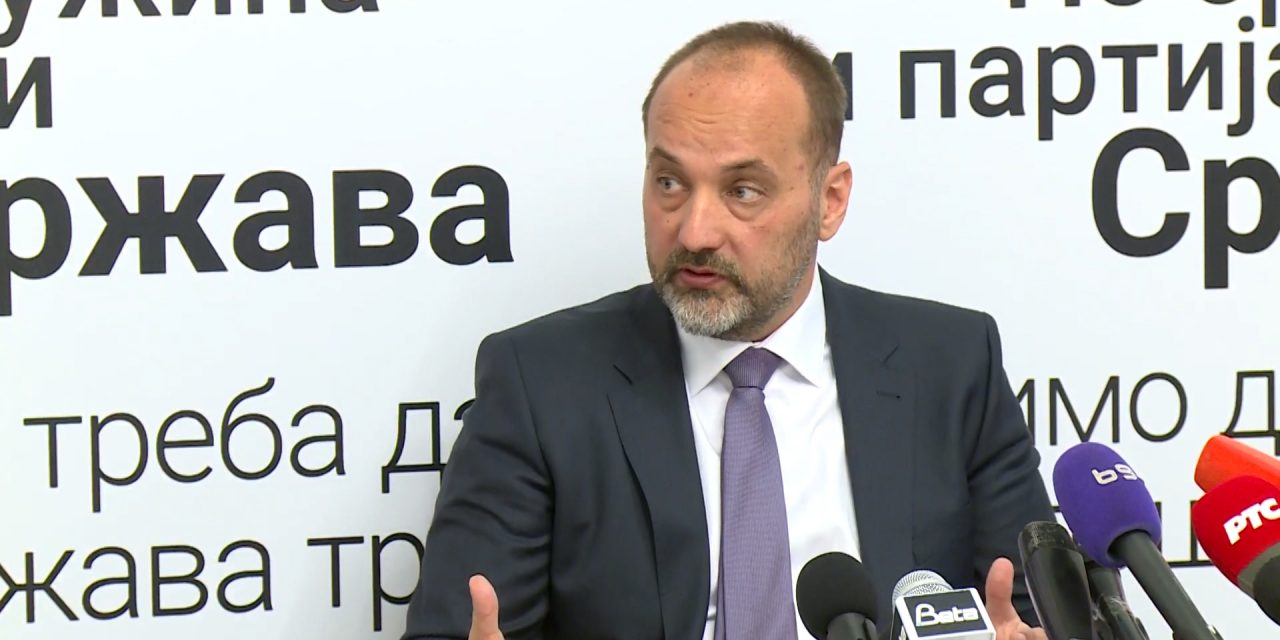 <span class="entry-title-primary">Saša Janković mozgalmat alapít</span> <span class="entry-subtitle">A Demokrata Párt nem része az egykori ombudsman kezdeményezésének</span>