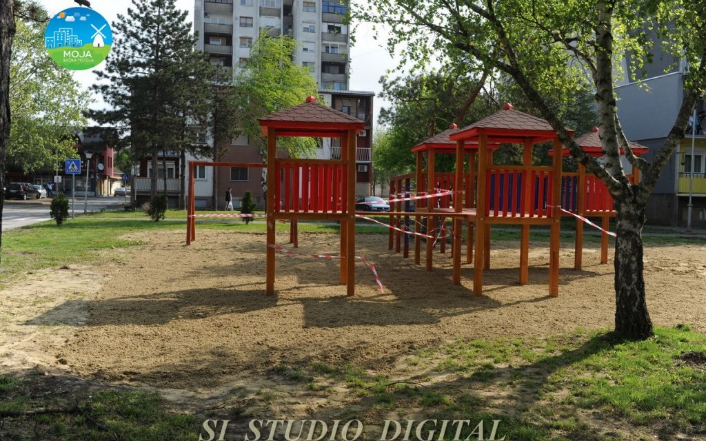 <span class="entry-title-primary">Topolya: Egymillió dináros játszótér</span> <span class="entry-subtitle">A létesítmény ráadásul a gyerekekre nézve veszélyes helyen is épül</span>