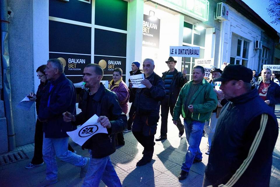 <span class="entry-title-primary">Mi lesz a következő?</span> <span class="entry-subtitle">Nemcsak a Szerb Haladó Pártnak, hanem a Vajdasági Magyar Szövetségnek is vállalnia kellene a felelősséget a jelenlegi helyzet kialakulásáért!</span>