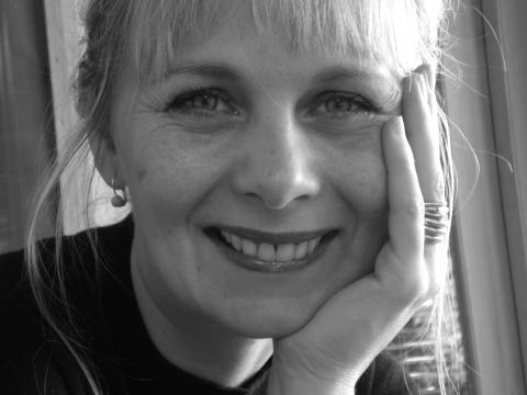 Deczki Sarolta: Hörgés