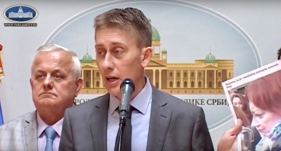 Bocsánatot kért a gyermektelen polgárokat sértegető haladópárti miniszter