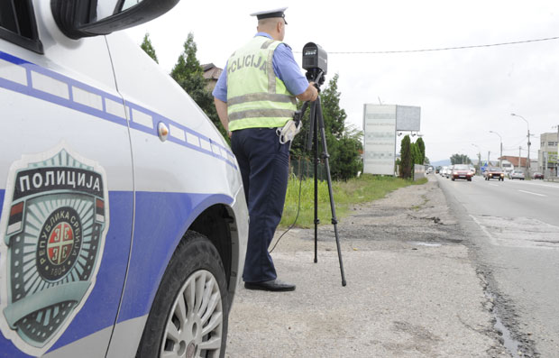 Fokozott sebességellenőrzés az utakon