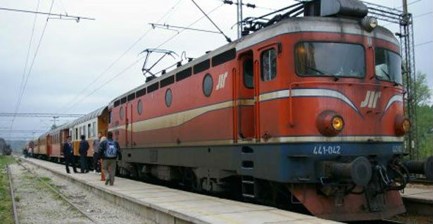 Kisiklás előtt a Belgrád-Budapest gyorsvasút (?)