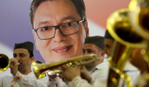 <span class="entry-title-primary">Ilyennek lát bennünket az anyaország az elnökválasztás után</span> <span class="entry-subtitle">„Csak a vajdasági magyaroknál nem működött Orbán barátjának varázsa”</span>