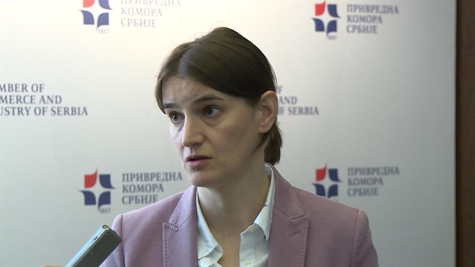 38 ezren távoztak a közigazgatásból