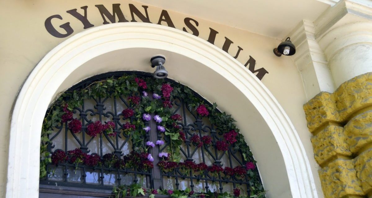 Ballagás a szabadkai Svetozar Marković Gimnáziumban (FOTÓGALÉRIA)