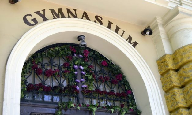 Ballagás a szabadkai Svetozar Marković Gimnáziumban (FOTÓGALÉRIA)