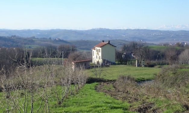 <span class="entry-title-primary">Lakosokat keres egy olasz falucska</span> <span class="entry-subtitle">Fizetnének is az odaköltözőknek</span>