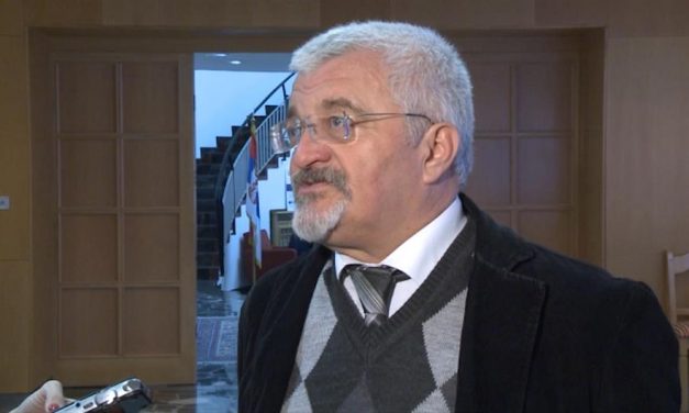 <span class="entry-title-primary">Még 450 menekült van Belgrád központjában</span> <span class="entry-subtitle">Péntekig várhatóan befejezik az áthelyezésüket</span>