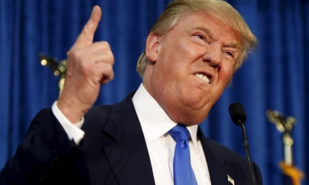 Trump elsöprő erő alkalmazására figyelmeztette Iránt, ha támadást intézne amerikai célpontok ellen