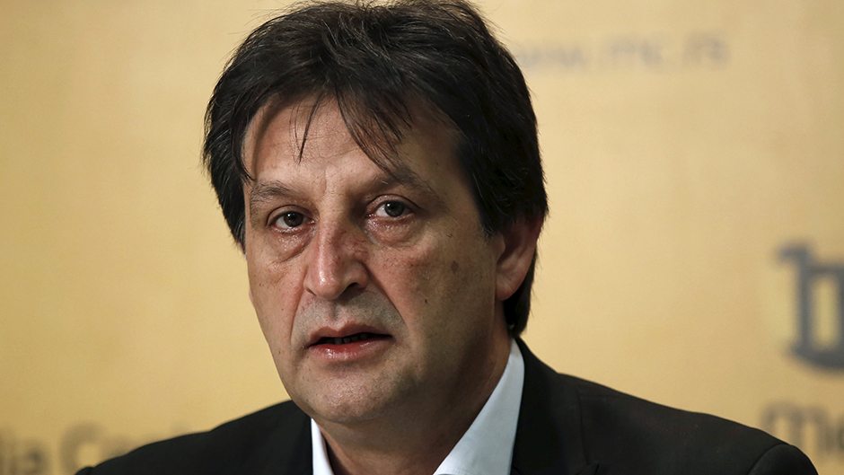 Megalázta az újságírónőt, leváltották, most a BIA vezetője lesz