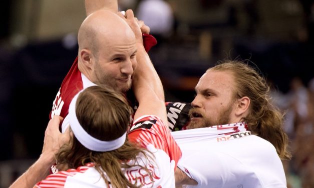 <span class="entry-title-primary">Az olimpiai bajnok a döntetlennek is örülhet</span> <span class="entry-subtitle">Időn túli hétméteresből egyenlítettek</span>