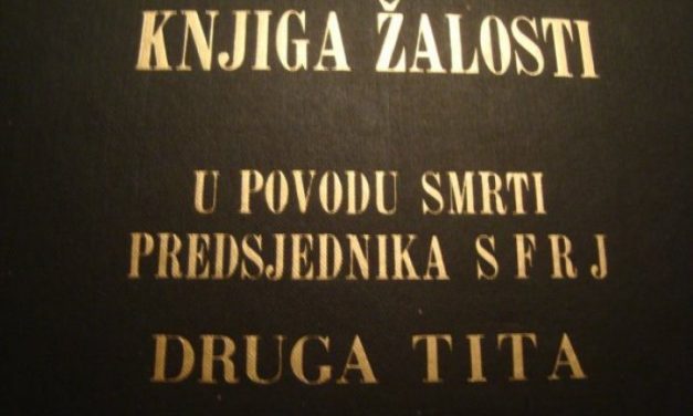 Értékes oldalakat lophattak el a Titónak írt részvétnyilatkozatok könyvéből