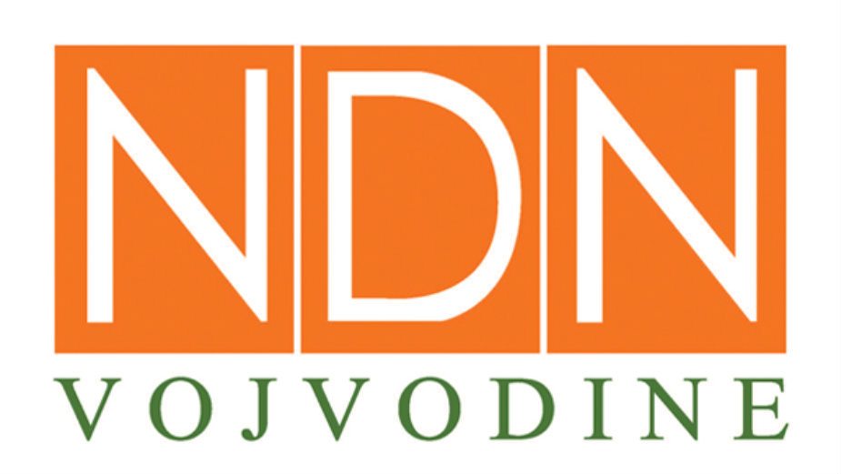 NDNV: A haladó Pavel Surovi üldözi az újságírókat