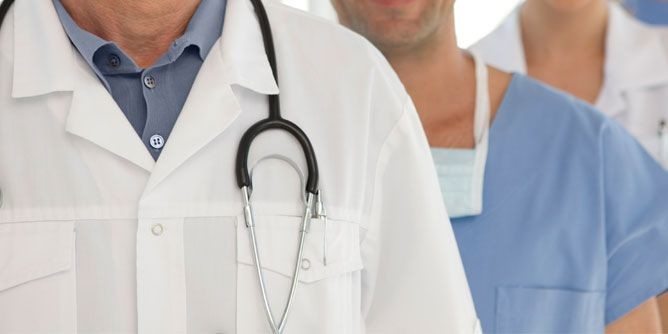 Az orvosok támogatását kérik az orvostanhallgatók