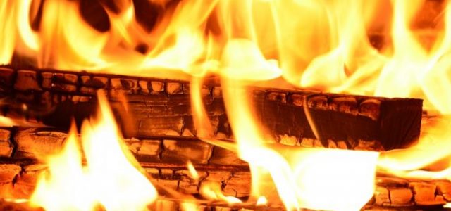 Felgyújtotta a nagypapa garázsát