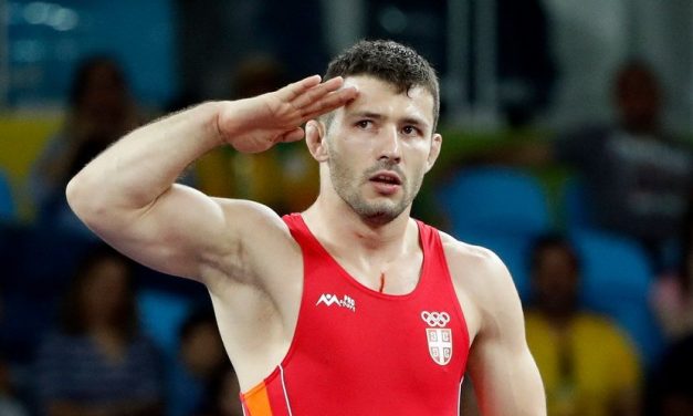 Štefanek ezüstérmes