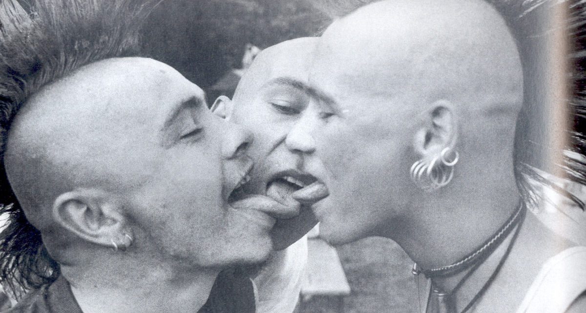 <span class="entry-title-primary">Szigeti históriák (1993/1)</span> <span class="entry-subtitle">Ezeregy fesztiváléj legszebb meséi</span>