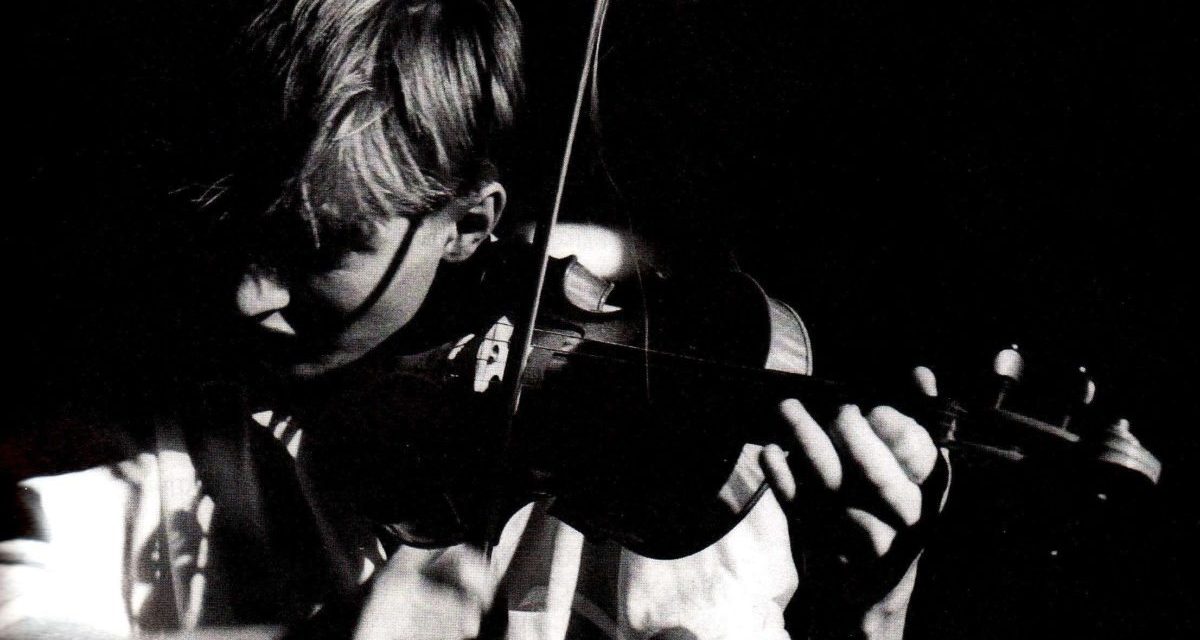 <span class="entry-title-primary">Szigeti históriák (1994/1)</span> <span class="entry-subtitle">Ezeregy fesztiváléj legszebb meséi</span>