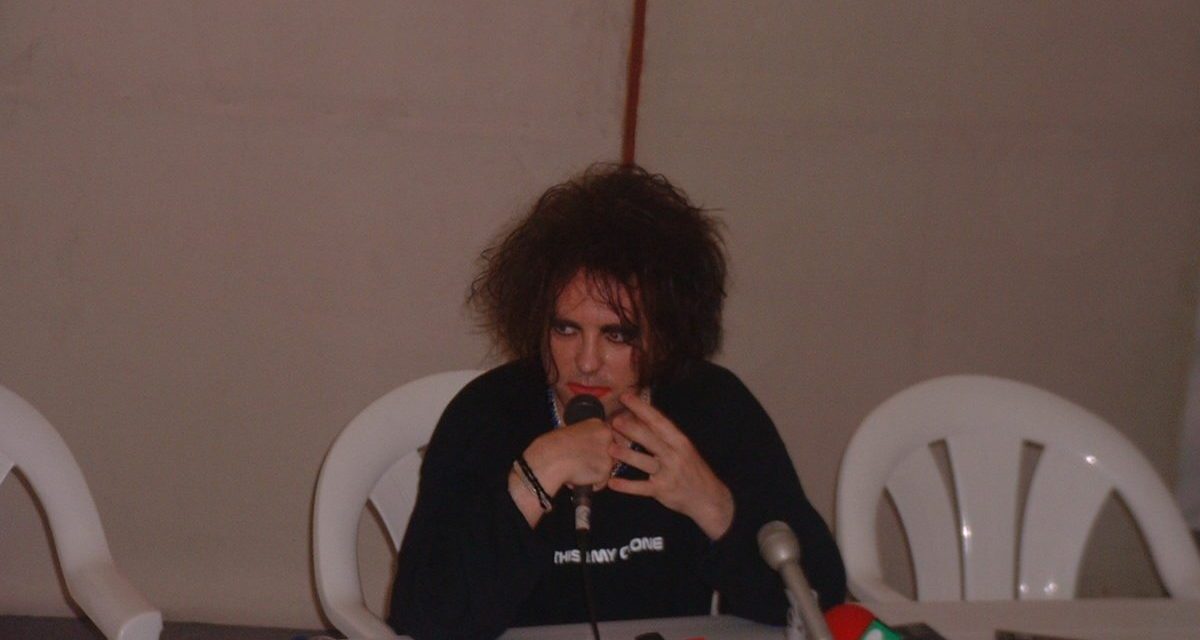 <span class="entry-title-primary">Szigeti históriák (2002/1)</span> <span class="entry-subtitle">Ezeregy fesztiváléj legszebb meséi</span>