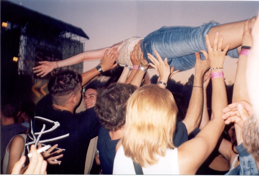 <span class="entry-title-primary">Szigeti históriák (2003/5)</span> <span class="entry-subtitle">Ezeregy fesztiváléj legszebb meséi</span>