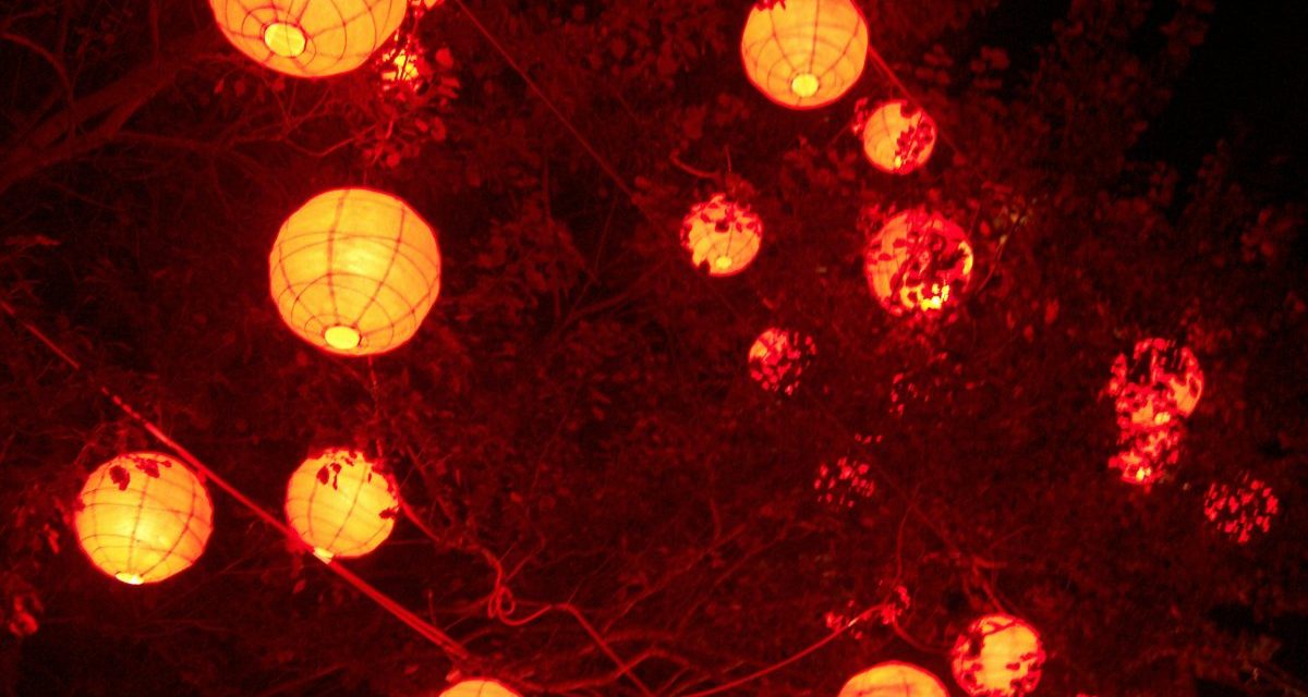 <span class="entry-title-primary">Szigeti históriák (2006/4)</span> <span class="entry-subtitle">Ezeregy fesztiváléj legszebb meséi</span>