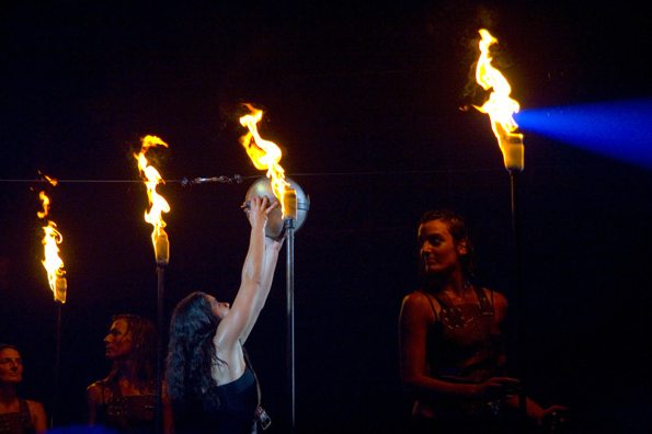 <span class="entry-title-primary">Szigeti históriák (2009/3)</span> <span class="entry-subtitle">Ezeregy fesztiváléj legszebb meséi</span>