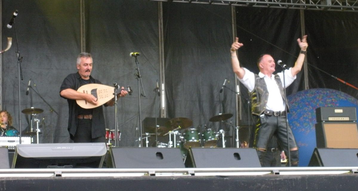 <span class="entry-title-primary">Szigeti históriák (2009/5)</span> <span class="entry-subtitle">Ezeregy fesztiváléj legszebb meséi</span>