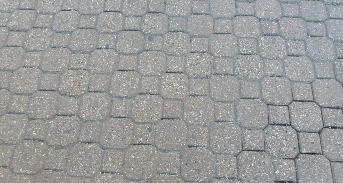 <span class="entry-title-primary">Fölött</span> <span class="entry-subtitle">Hegyi Zoltán Imre verse</span>