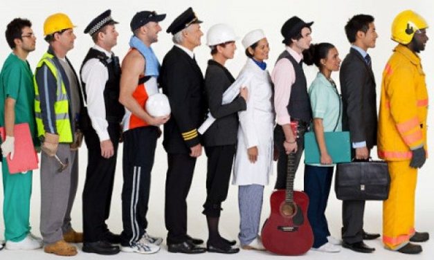 Egyre nehezebben pótolják a hiányzó munkaerőt