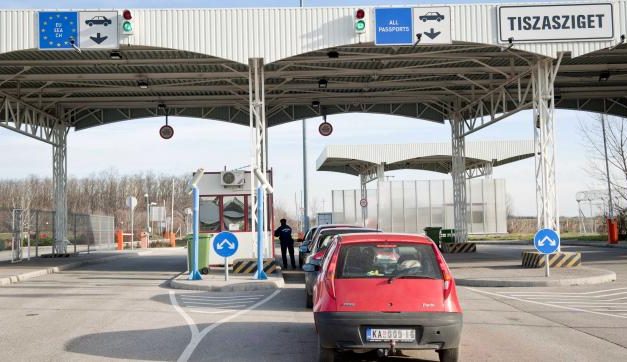 A Gyála-Tiszasziget és a Rábé-Kübekháza határátkelő csütörtöktől nem fogadja az utasokat