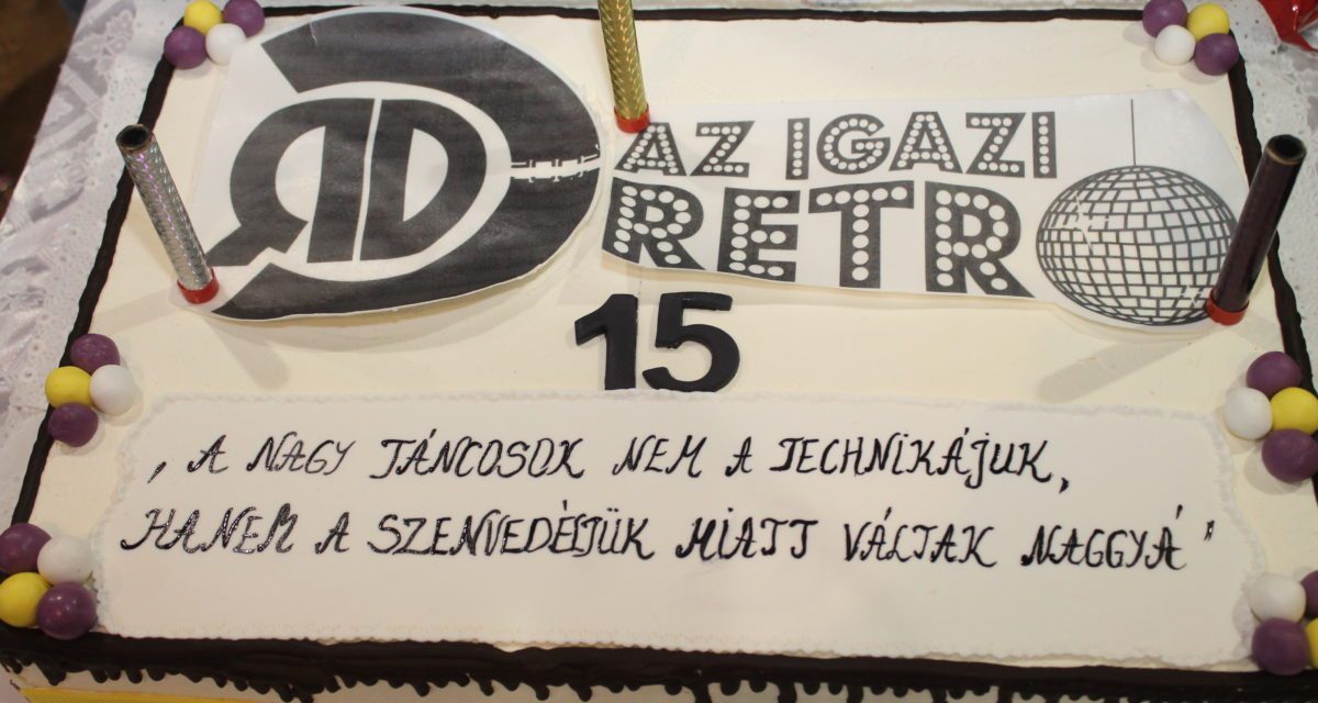 <span class="entry-title-primary">Királyhalom: Táncos évadzáró (KÉPGALÉRIÁVAL)</span> <span class="entry-subtitle">A Rhythmical Dance Club tizenöt esztendeje</span>