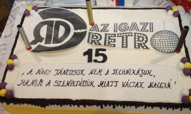 <span class="entry-title-primary">Királyhalom: Táncos évadzáró (KÉPGALÉRIÁVAL)</span> <span class="entry-subtitle">A Rhythmical Dance Club tizenöt esztendeje</span>