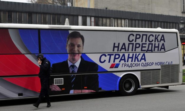 A pénteki belgrádi nagygyűlésre harmincezer vajdaságit várnak a haladók