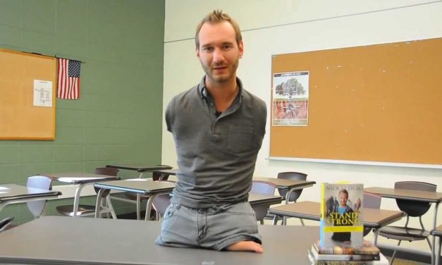 Nyerj belépőt Nick Vujičić szabadkai előadására!