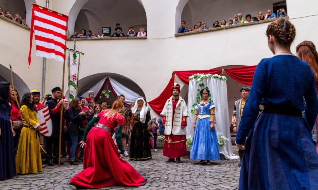 Újrajátszották Zrínyi Ilona és Thököly Imre menyegzőjét