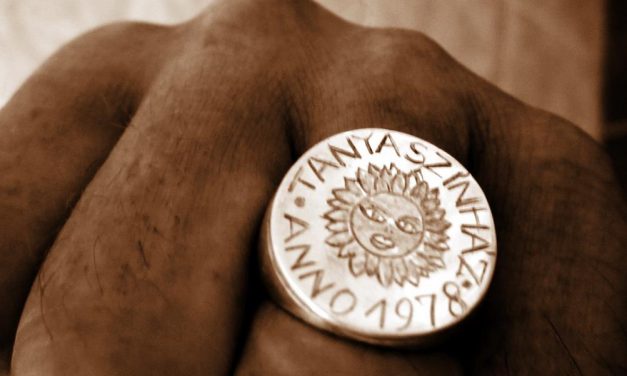 <span class="entry-title-primary">Rigmusok a Tanyaszínház számára</span> <span class="entry-subtitle">Ladik Katalin verse</span>