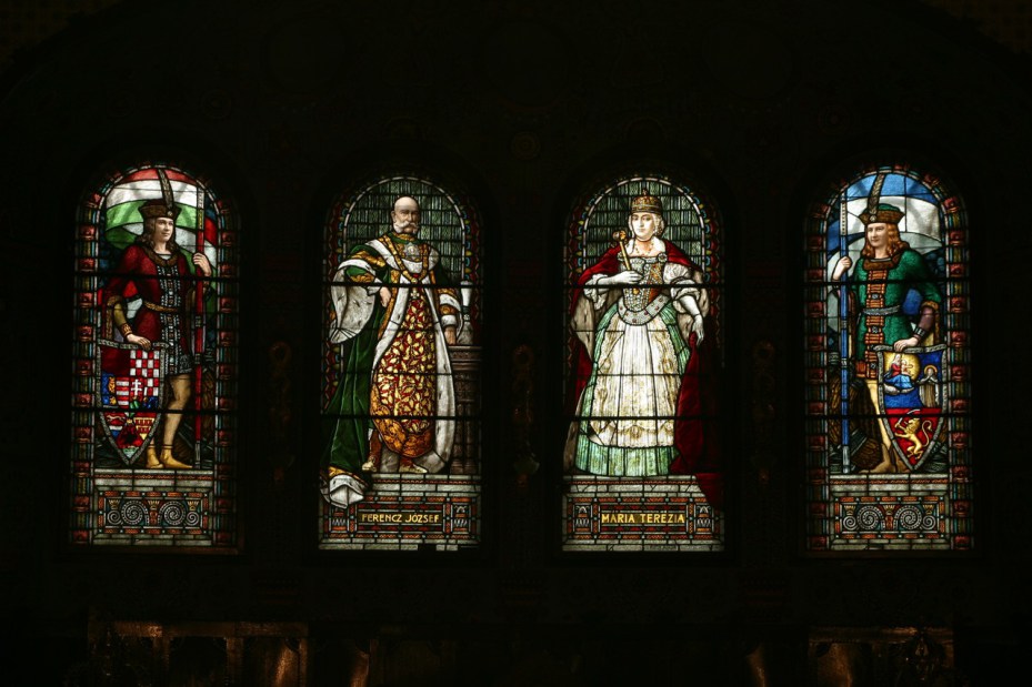 A VMSZ-ben nincs elég erő a haladók megfékezésére