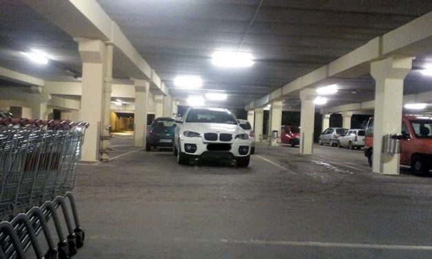 Zentai parkolás – aranybánya a bevásárlóközpont parkolóháza