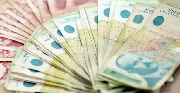 Nyolcezer euróig terjedő végkielégítések az oktatásügyben