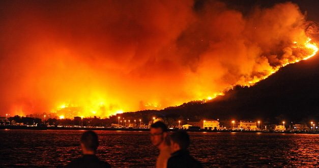 Split környékén javult a helyzet, lemondott a horvát védelmi miniszter