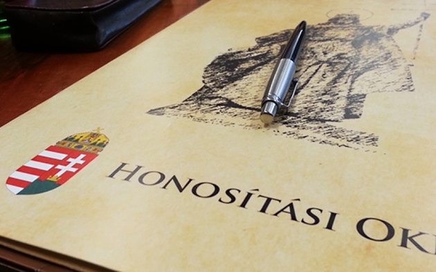 Nem a határon túli magyarok a bűnbakok!