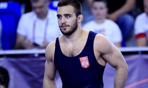 Nemes Viktor egy győzelemre a világbajnoki aranyéremtől